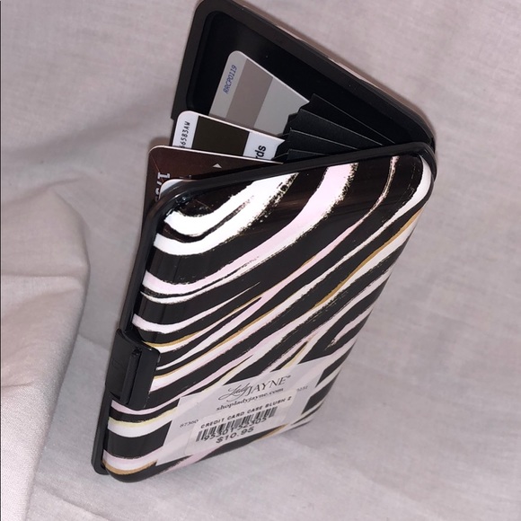 Credit card case with ID Theft Blocker - Picture 5 of 9